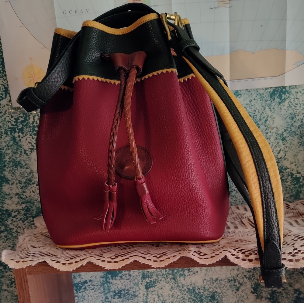 Vintage Dooney Bourke Teton drawstring  dark red